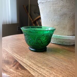 Set of 5 - Vintage Small Green Glass Bowls